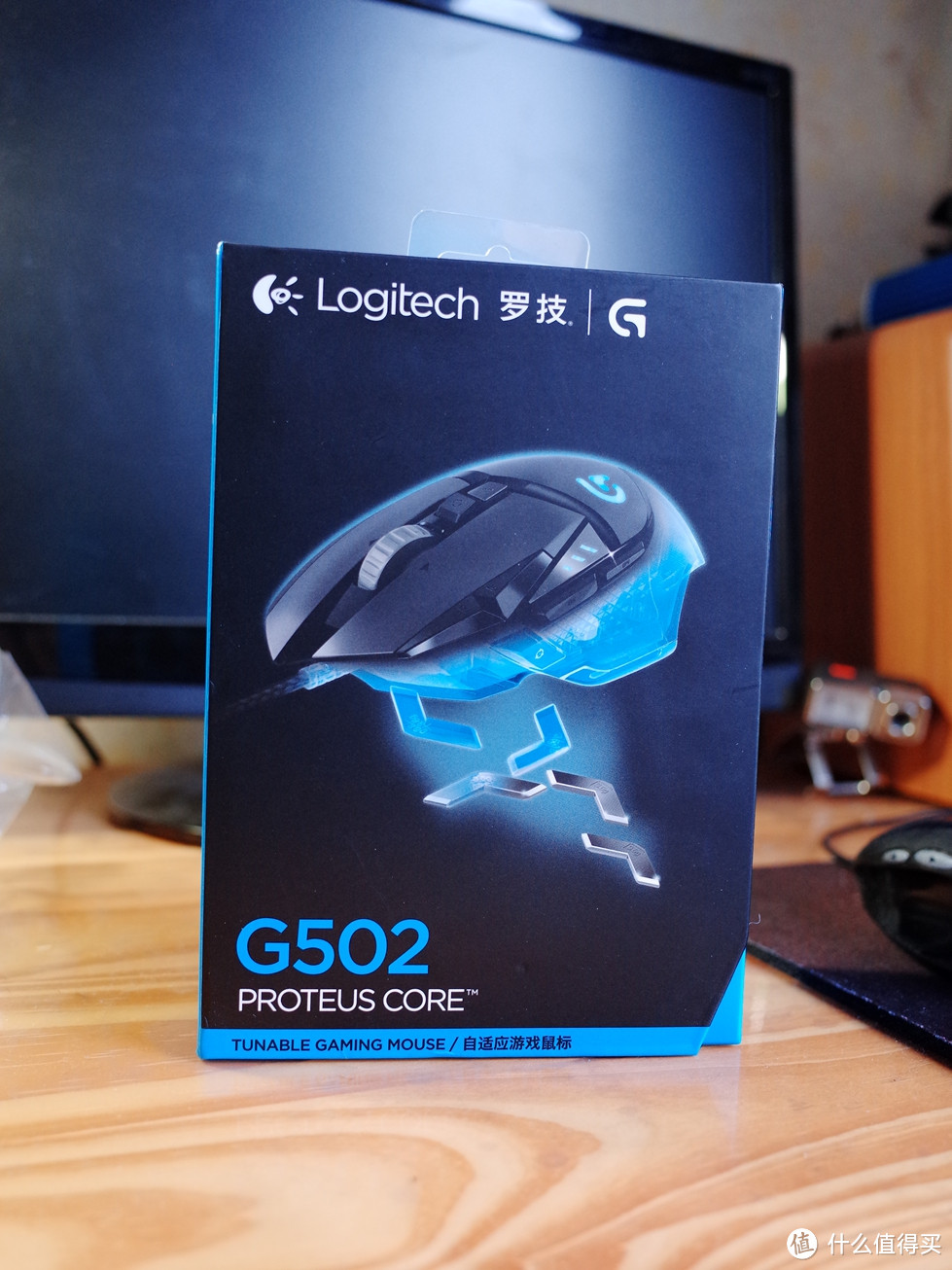 工商银行融e购 罗技5折活动下手Logitech 罗技 G502 自适应游戏鼠标，附与MX系列的大小对比