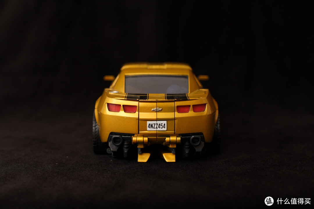 Bumblebee！史上最帅 Hasbro 孩之宝 领袖级 大黄蜂