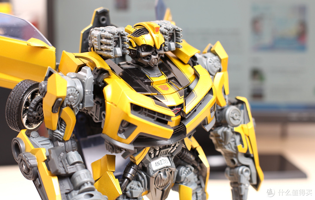 Bumblebee！史上最帅 Hasbro 孩之宝 领袖级 大黄蜂