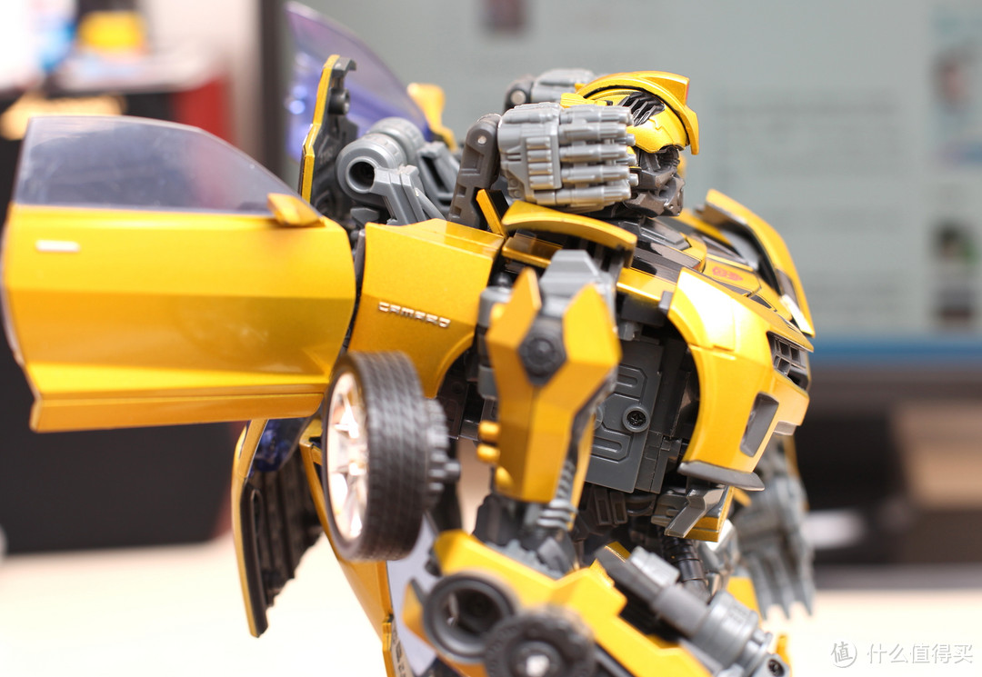 Bumblebee！史上最帅 Hasbro 孩之宝 领袖级 大黄蜂