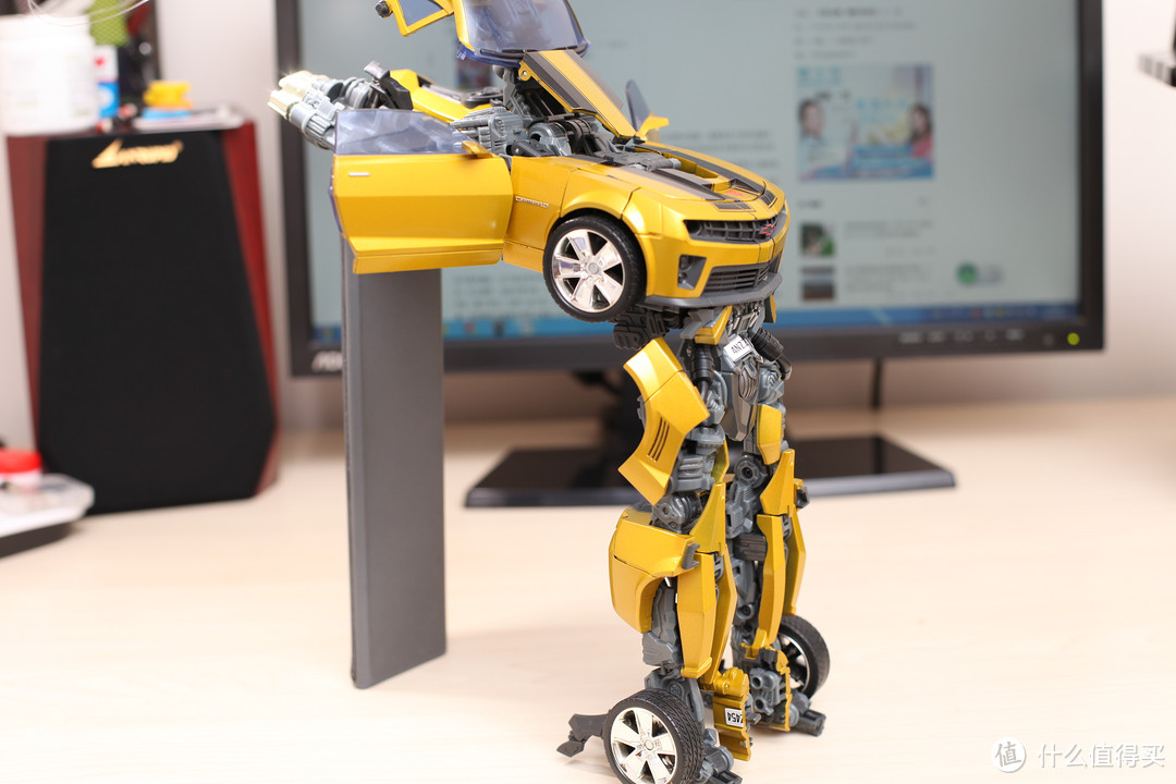 Bumblebee！史上最帅 Hasbro 孩之宝 领袖级 大黄蜂