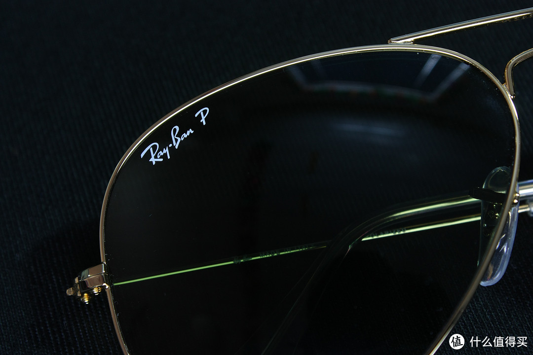AO Eyewear和Ray-Ban的飞行员款太阳镜