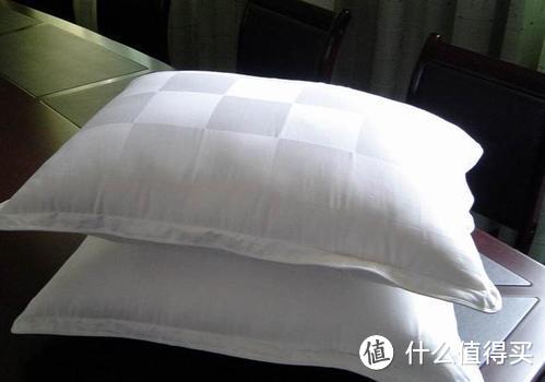 枕头欹遍如何是：为好的睡眠，选对一只合适的枕头