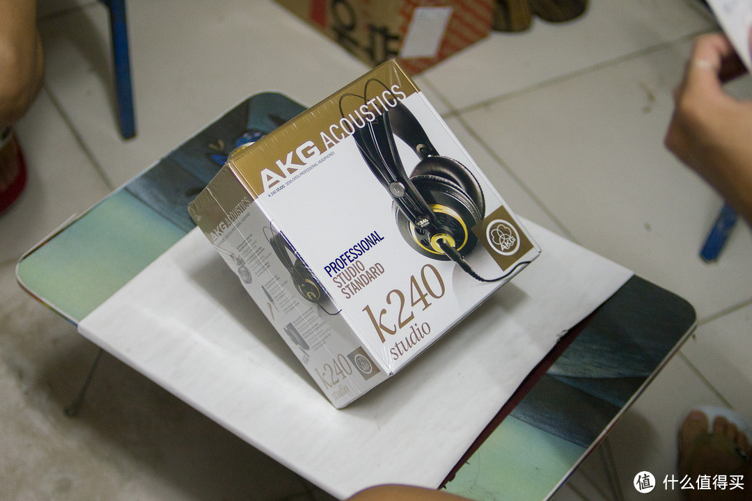 金典之作：AKG 爱科技 K240S 头戴式录音室专业监听耳机