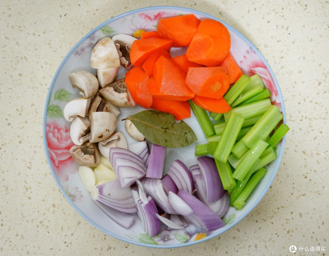 男人的心情厨房：DIY 红酒牛肉