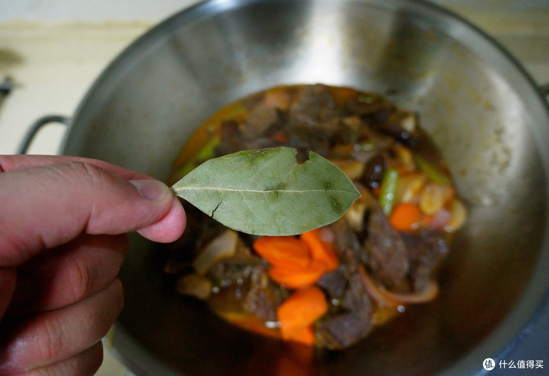 男人的心情厨房：DIY 红酒牛肉