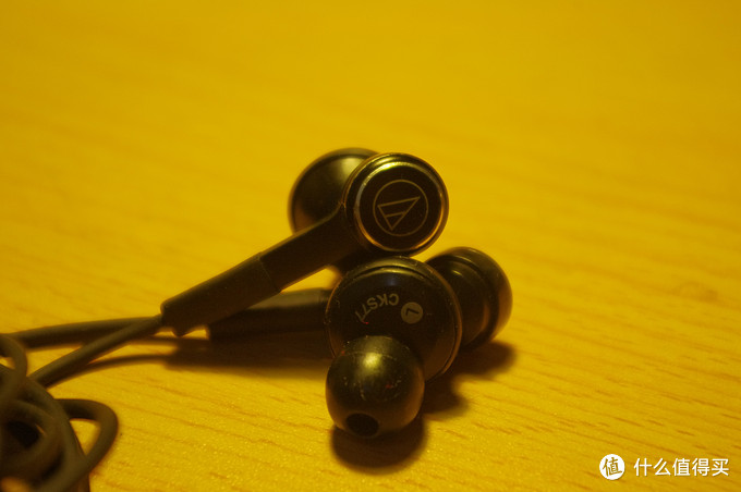 AKG 爱科技 K450 头戴式耳机 第一耳测评