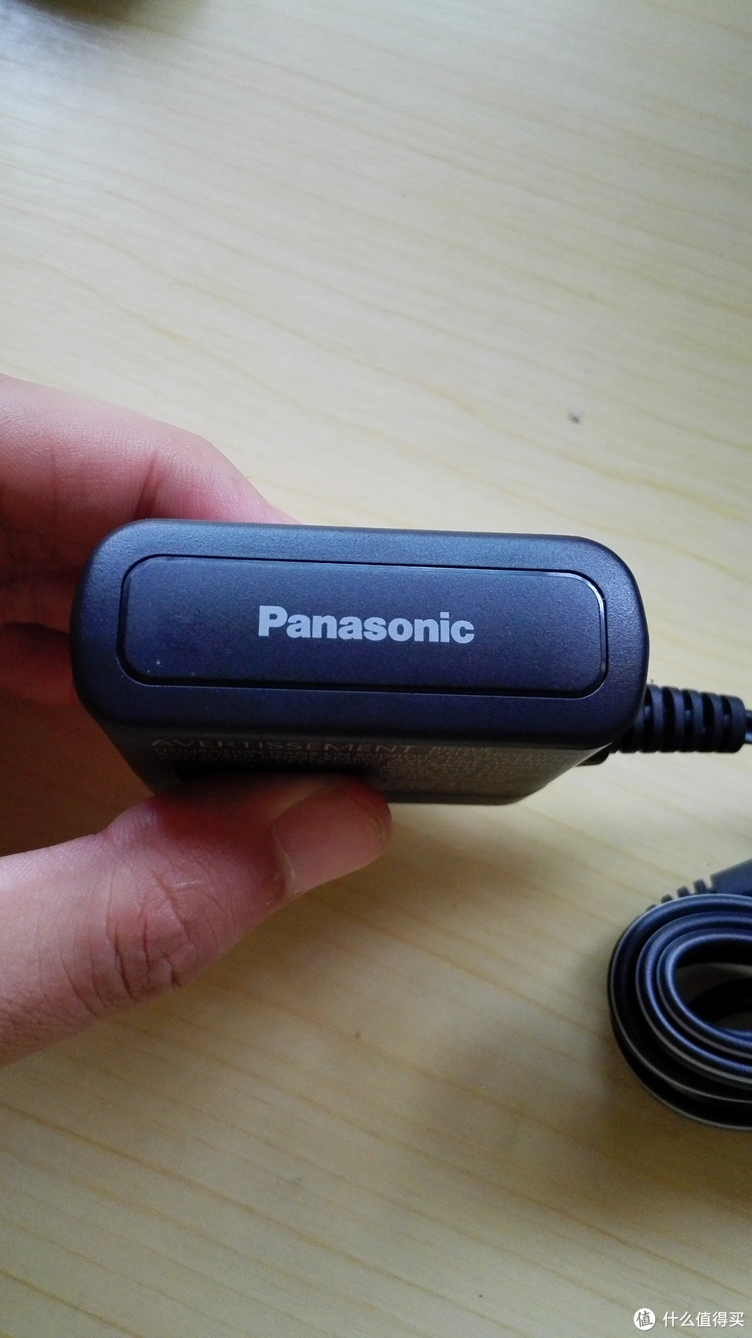 男人也要用的“黑粗硬”：Panasonic 松下 ES-LA93-K Arc4 电动剃须刀