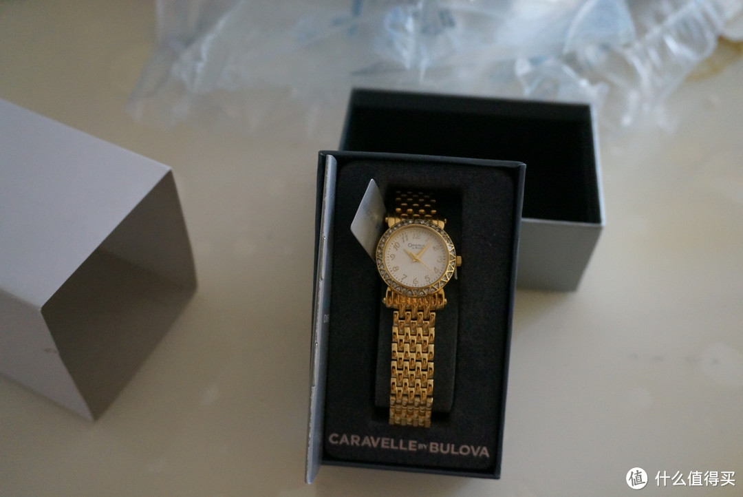 人人都爱土豪金：Caravelle By Bulova 女士石英表&SKECHERS女士休闲鞋