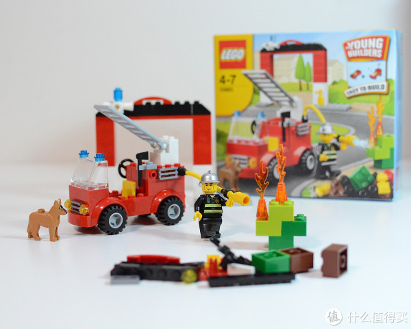消防员山姆忙碌的一天:lego 乐高 基础创意拼砌系列 消防局10661