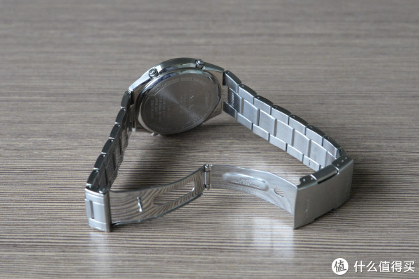 简单干净商务范儿:CASIO 卡西欧 LIW-120DJ-