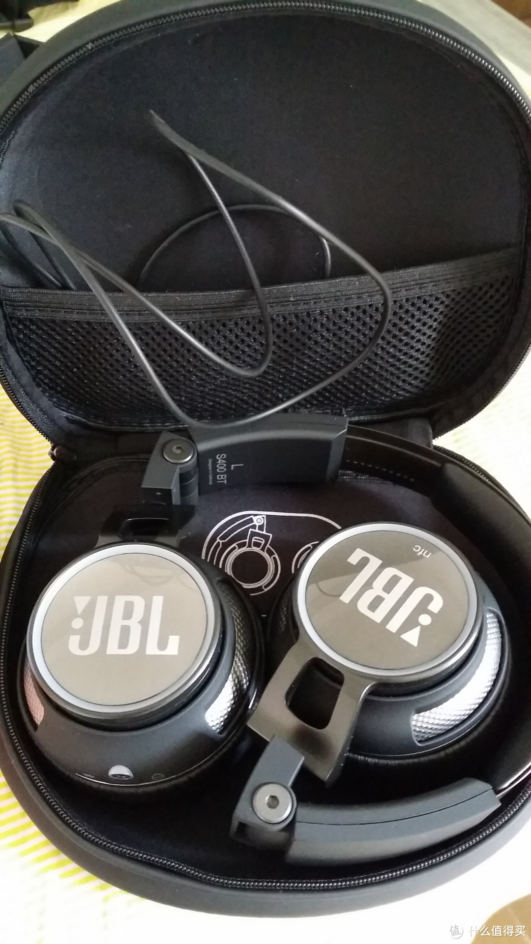 JBL S400BT 智能触控头戴式蓝牙耳机 HIFI立体声 蓝牙NFC技术 黑色