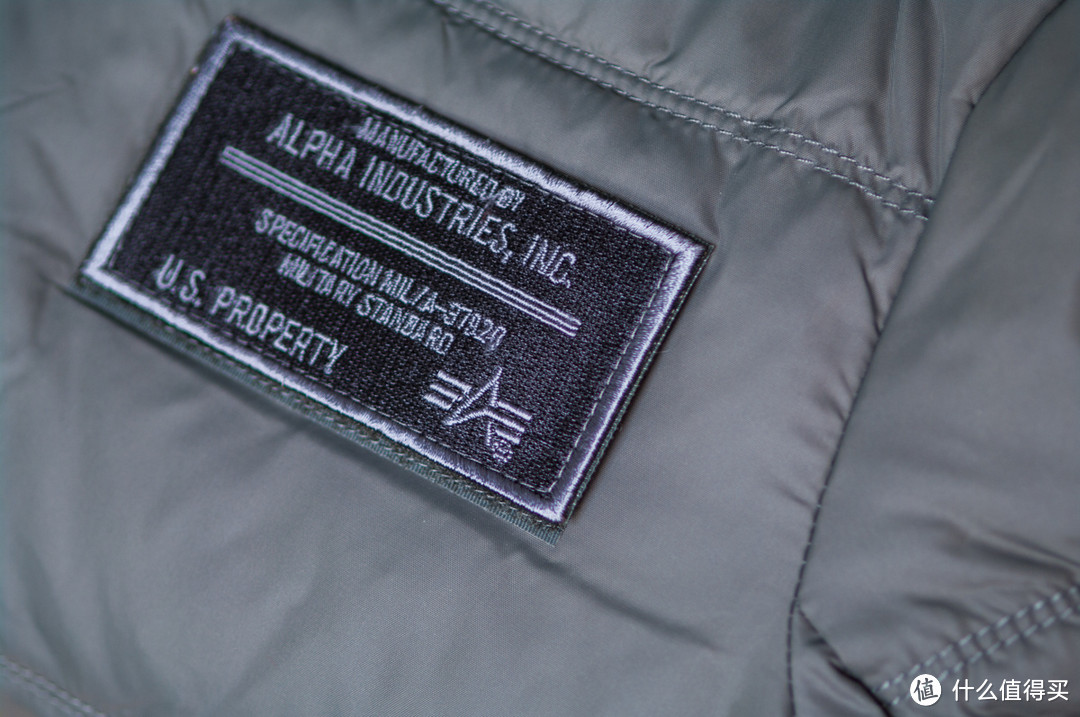 尺码的爱恨情仇：Alpha Industries 阿尔法工业 男款夹克