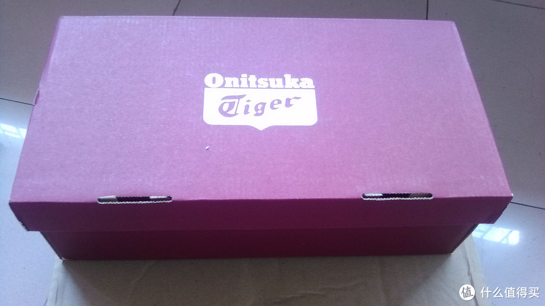 读书少你别骗我，以为改个名字就不知道你是回力了：Onitsuka Tiger 鬼塚虎 中性 休闲跑步鞋 TH3Z2N