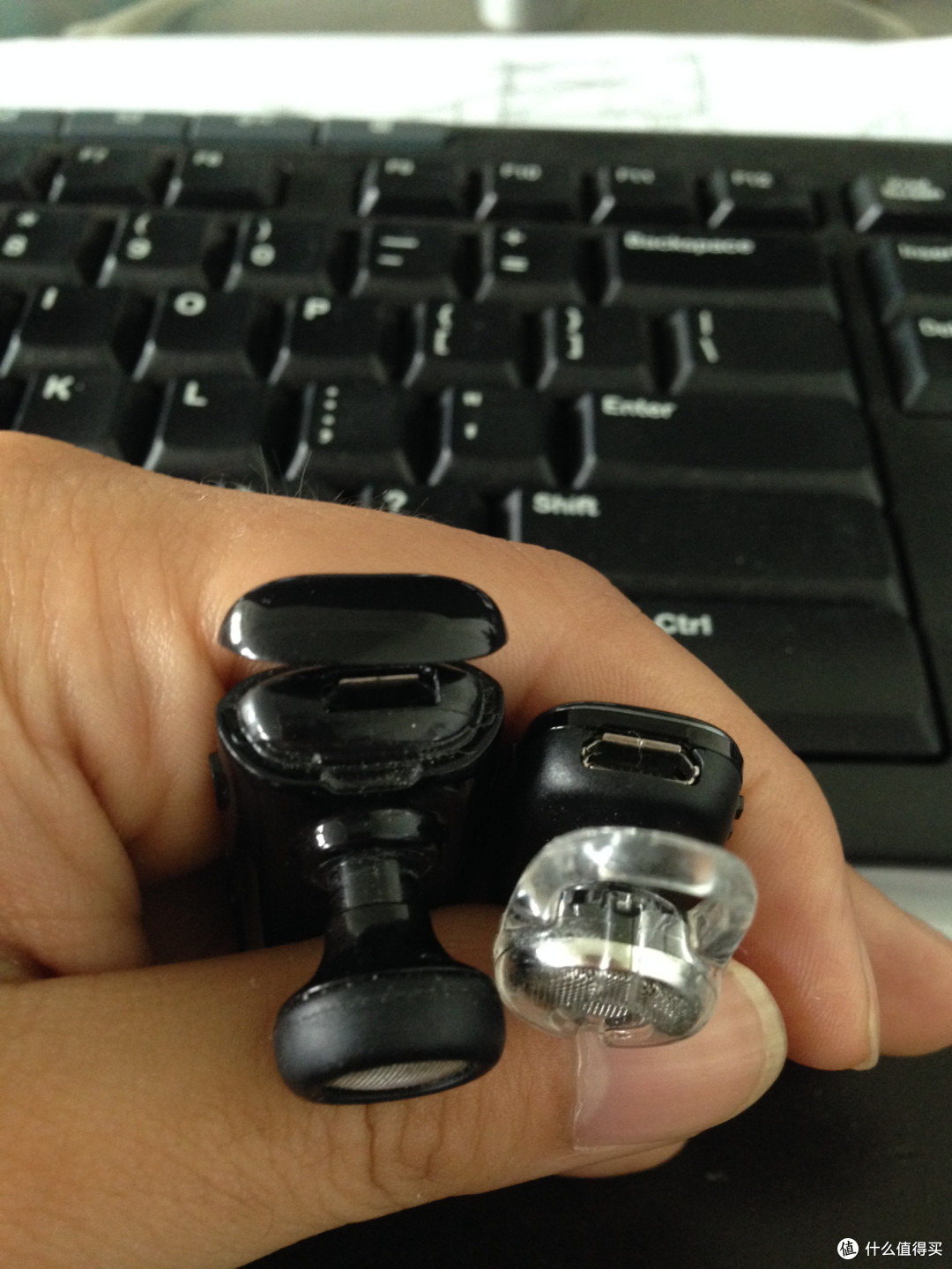 蓝牙耳机对比:SAMSUNG 三星 HM3700 VS Plantronics 缤特力 M90