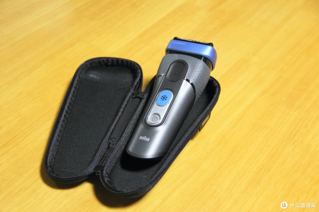 冰蓝激爽：Braun 博朗 CoolTec CT5cc 电动剃须刀