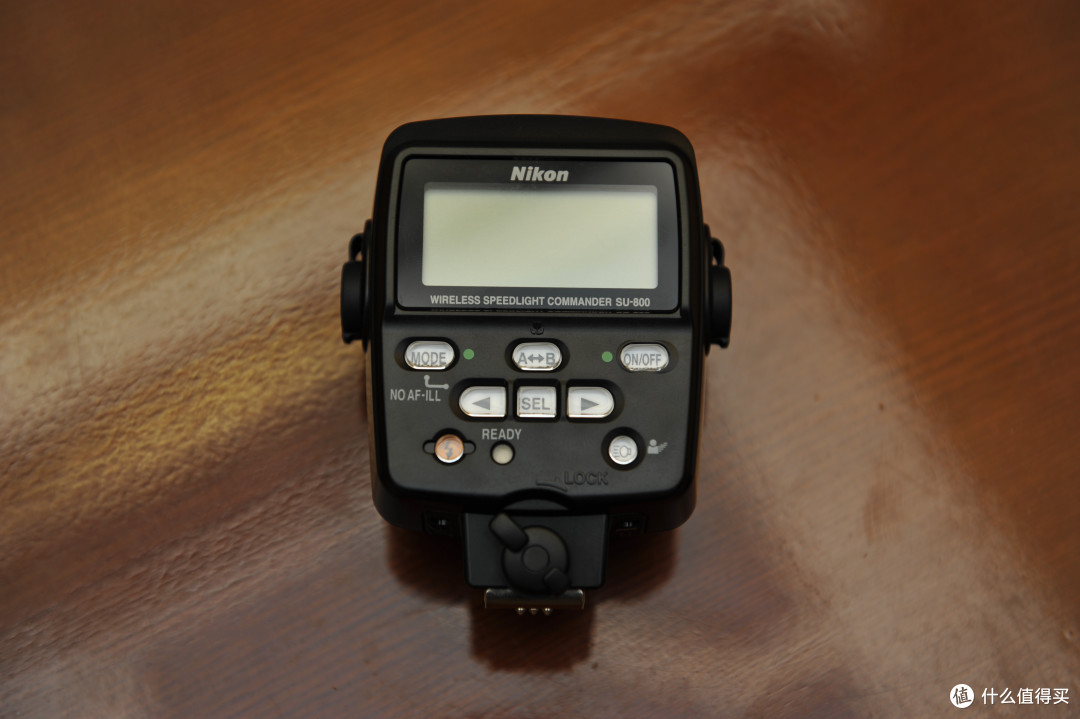 Nikon 尼康 R1C1 微距环闪灯