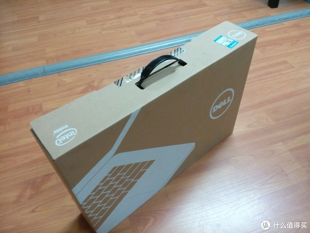 性价比的选择：Dell 戴尔 Ins15VR-4316B 15.6英寸笔记本电脑