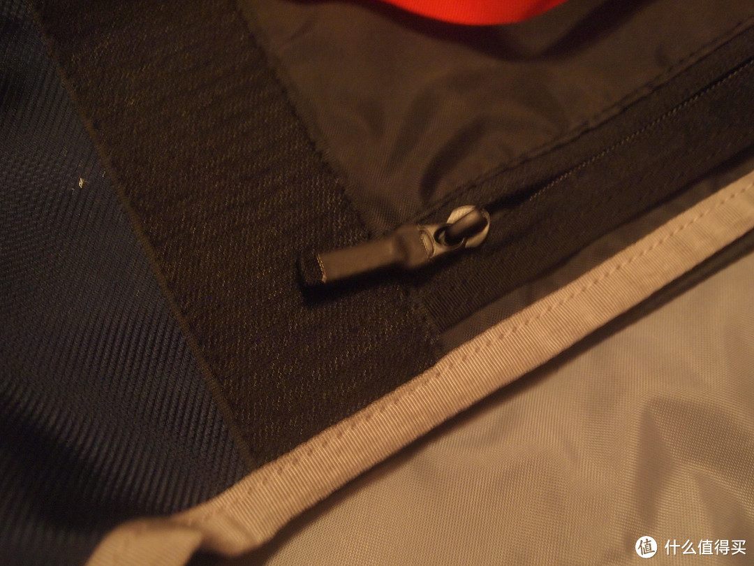 新入手的 Timbuk2 天霸 Spin Messenger Bag 邮差包（M码）试背报告