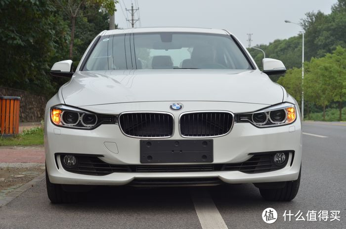 张大妈叫我写的：BMW 宝马 320i时尚