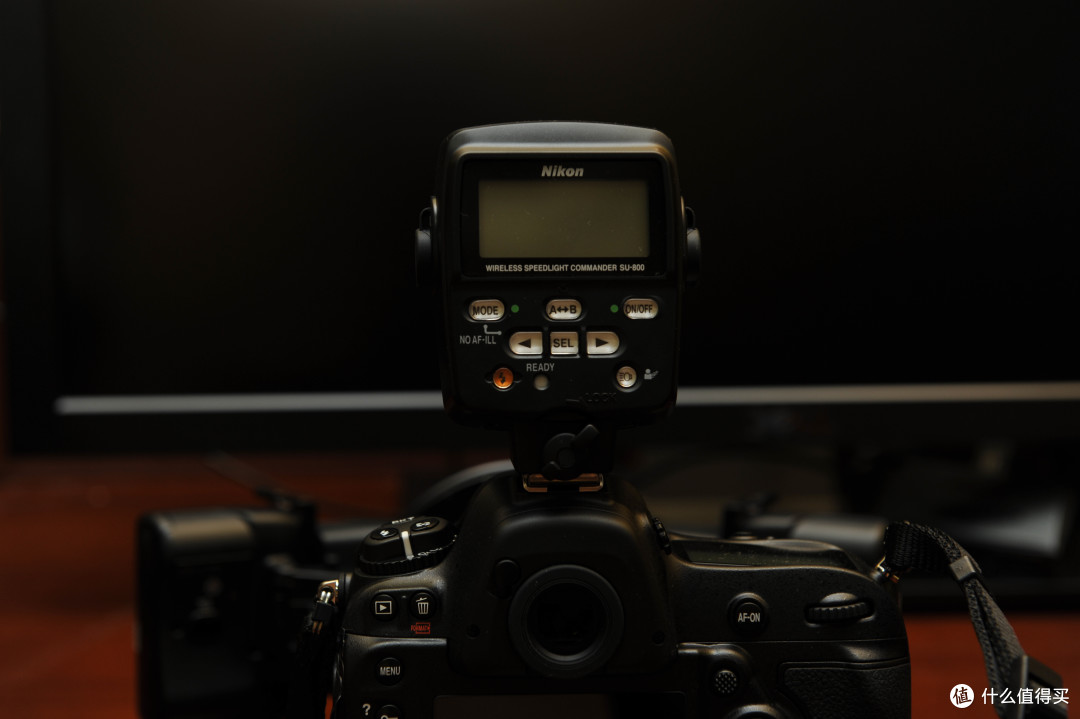 Nikon 尼康 R1C1 微距环闪灯