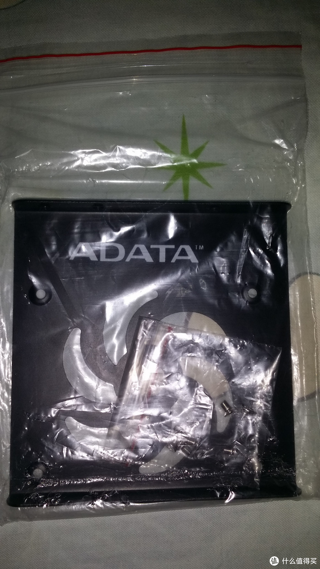 威刚(adata)固态硬盘128g sp600固态硬盘安装与测评