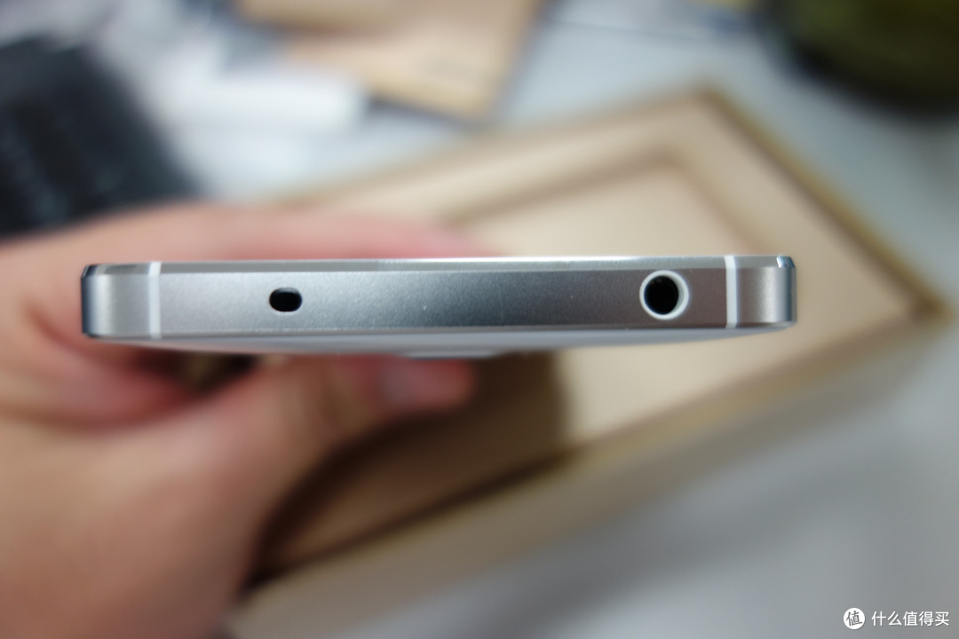 小米4 移动4G版 接替使用三年的米1
