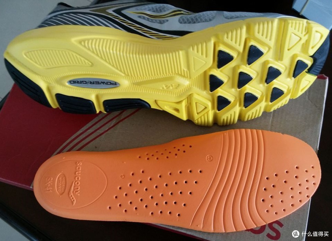 Saucony 索康尼 Kinvara 4 男款跑鞋