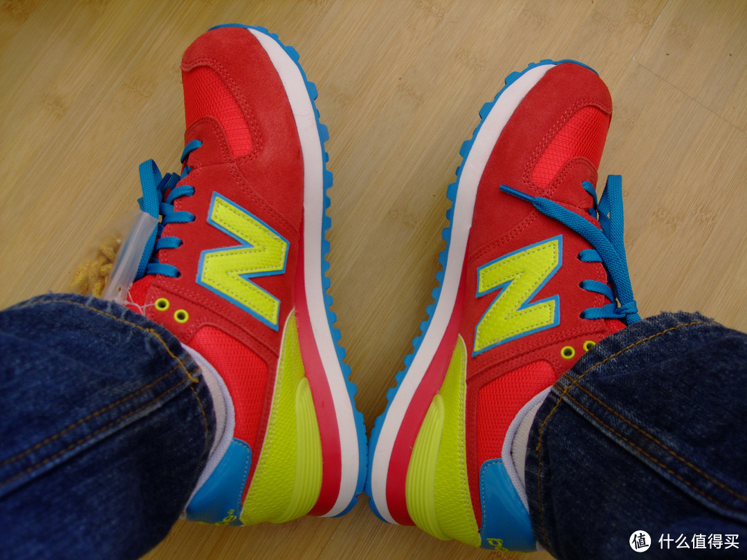 女鞋男穿：New Balance 新百伦 WL574 Carnival 女款跑步鞋