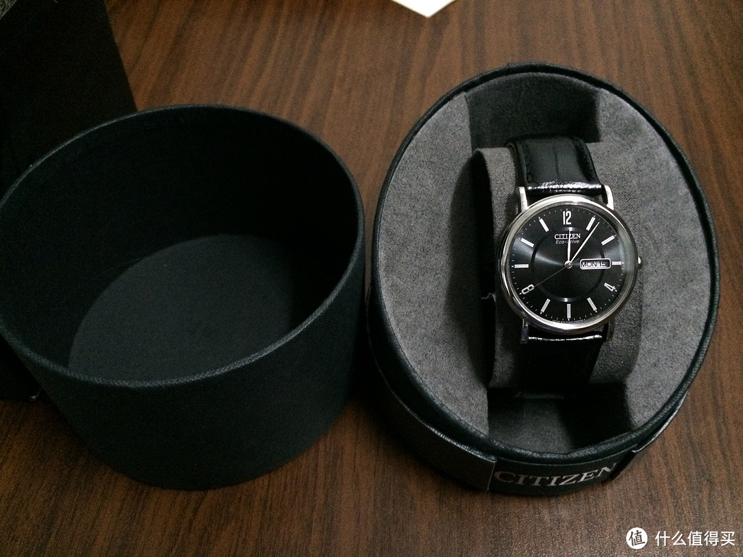 西铁城光动能 Citizen Mens Watch BM8240-03E