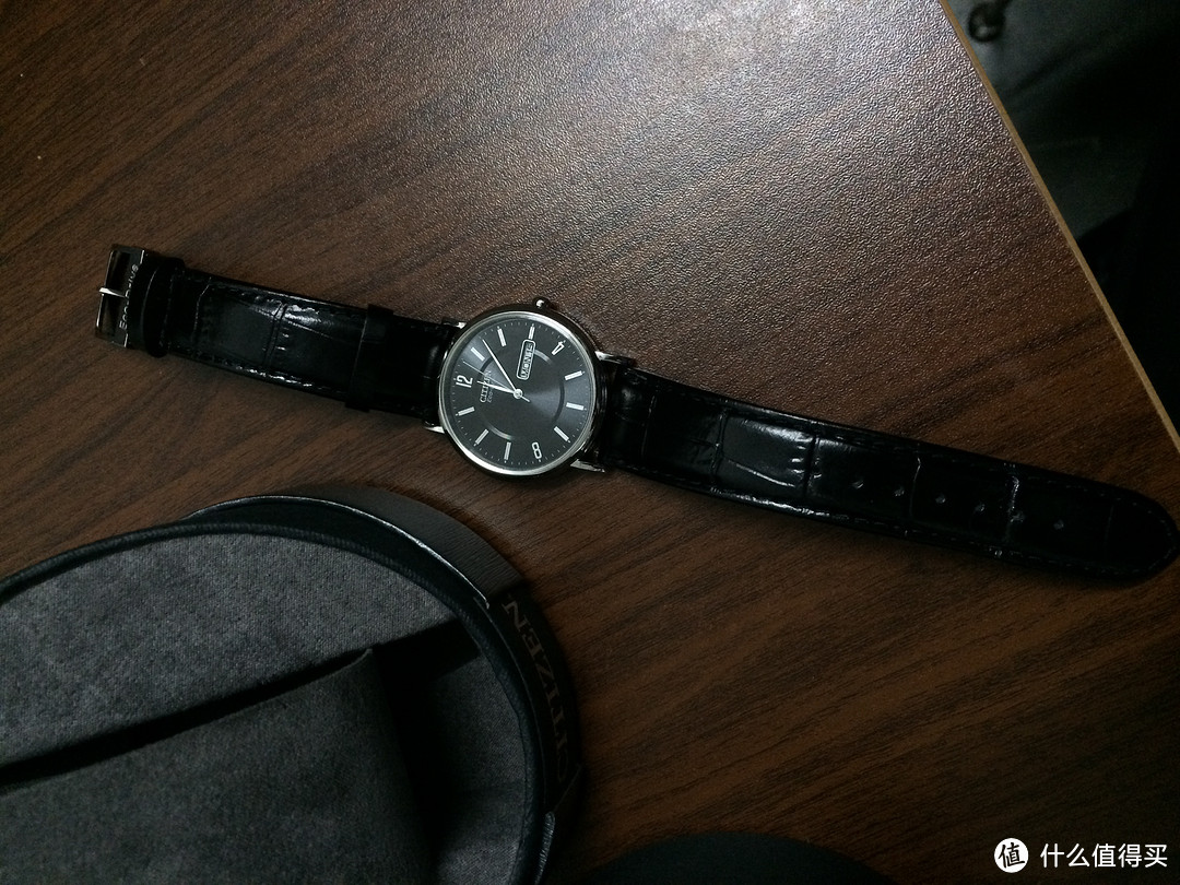 西铁城光动能 Citizen Mens Watch BM8240-03E