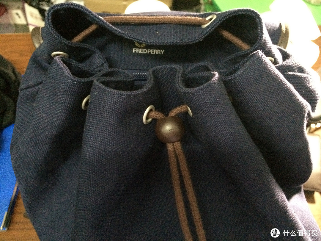 Fred Perry Classic Canvas Rucksack 男士标准帆布双肩包