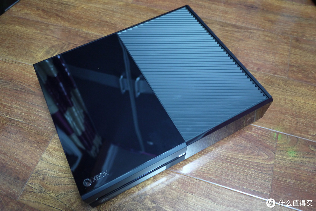 Xbox One + KINECT 家庭娱乐游戏机 6RZ-00098 国行首发限量版开箱