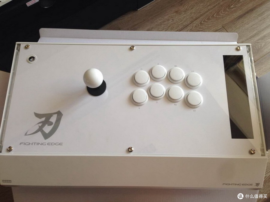 家用游戏摇杆的极致 引导走向胜利的最强武器:hori 刃 xbox360 摇杆