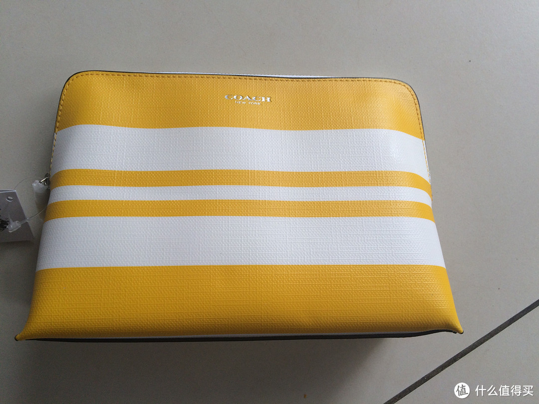 老公送礼物，永远只能说GOOD：COACH 蔻驰 Bleecker Striped Coated Canvas Cosmetic 零钱包