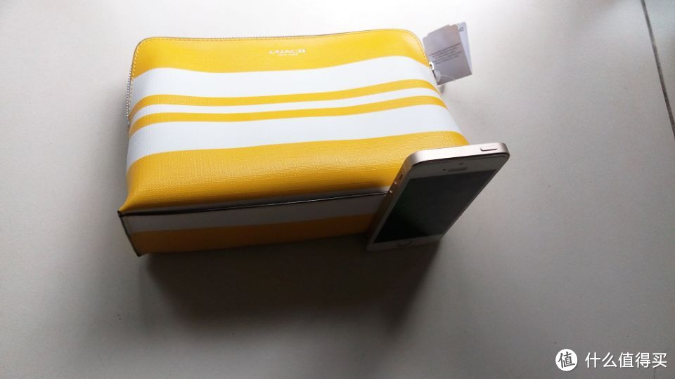 老公送礼物，永远只能说GOOD：COACH 蔻驰 Bleecker Striped Coated Canvas Cosmetic 零钱包