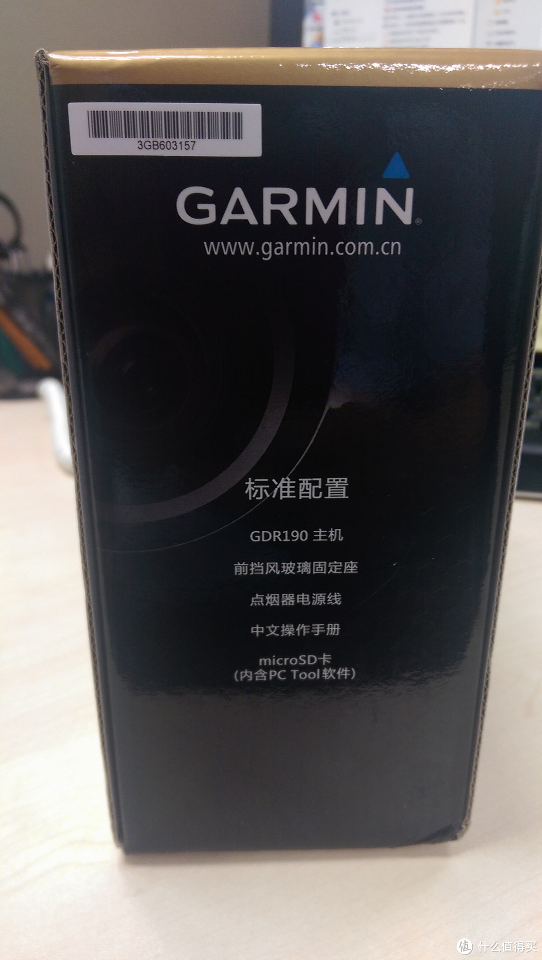 高价新概念的不完全品：Garmin 佳明 GDR190 双镜头超广角行车记录仪