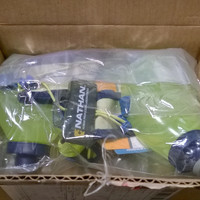 Nathan Trail Mix 水壶腰包外观展示(商标|做工|水壶|壶嘴)