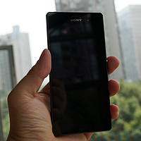 据说要对索尼大法是真爱才会购入：SONY 索尼 Z3 （L55u） 双卡双待 4G手机