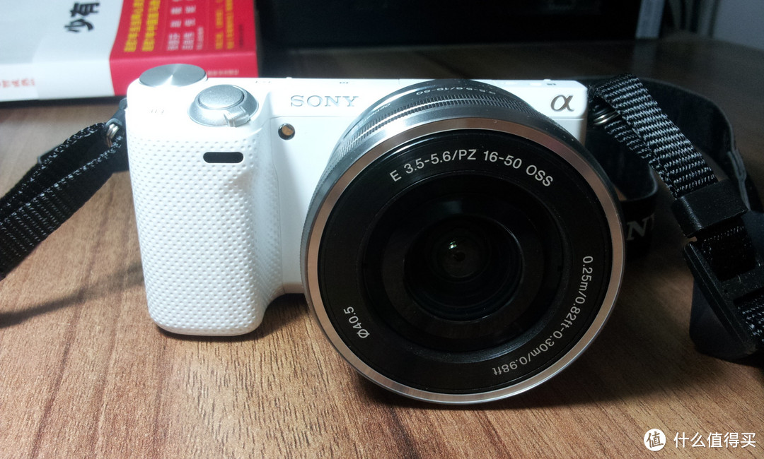 摄影小白怒别卡片机:SONY 索尼 NEX-5TL 白色微单套机入手体验