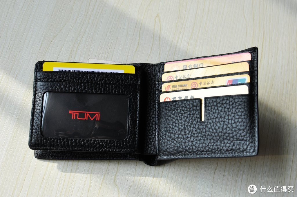 卡位也不是越多越好：人肉海淘粗犷风格 Tumi Delta Center Flip 男士钱包