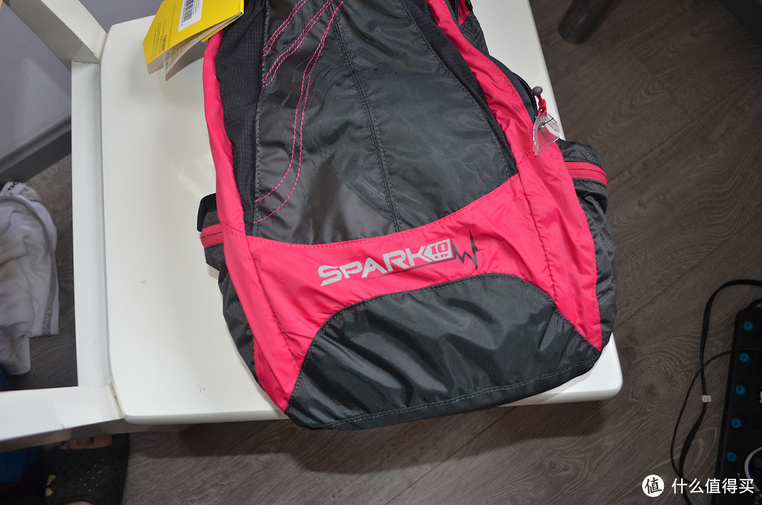 我的跑步新装备：亚瑟士GEL- KAYANO 20 LITE-SHOW和驼峰水袋背包