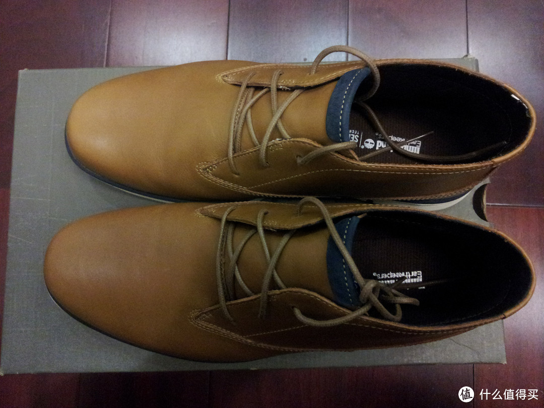 东荟城的收获：Timberland 天木兰 Bradstreet Plain Toe 沙漠靴 5131A & Rockport 乐步 V77005 Rocsptslt T-Toe 徒步鞋