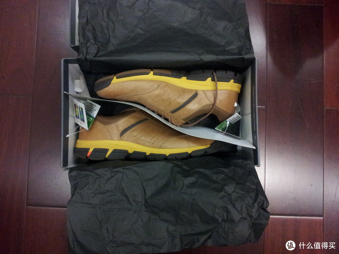 东荟城的收获：Timberland 天木兰 Bradstreet Plain Toe 沙漠靴 5131A & Rockport 乐步 V77005 Rocsptslt T-Toe 徒步鞋