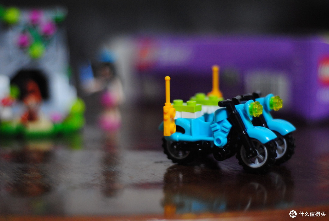 LEGO 乐高 Friends系列 41032 丛林急救摩托车X2,合体变笔筒