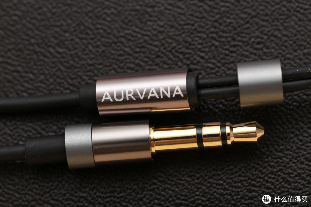 不错的音质，*级的做工：Creative 创新 Aurvana Air 耳塞