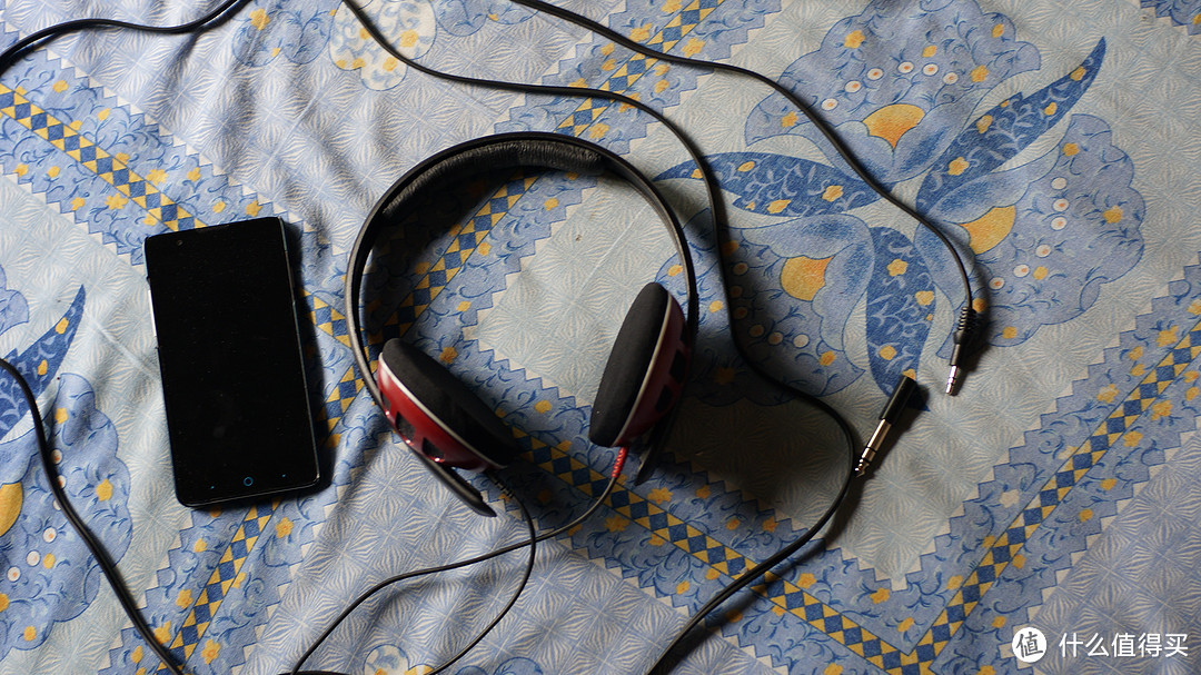 老声不死：vintage 风的骚红 Sennheiser 森海塞尔 HD450 II耳机