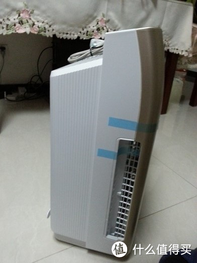 跟上时代的步伐：DAIKIN 大金 MC70KMV2-N 空气清洁器 开箱&真人兽