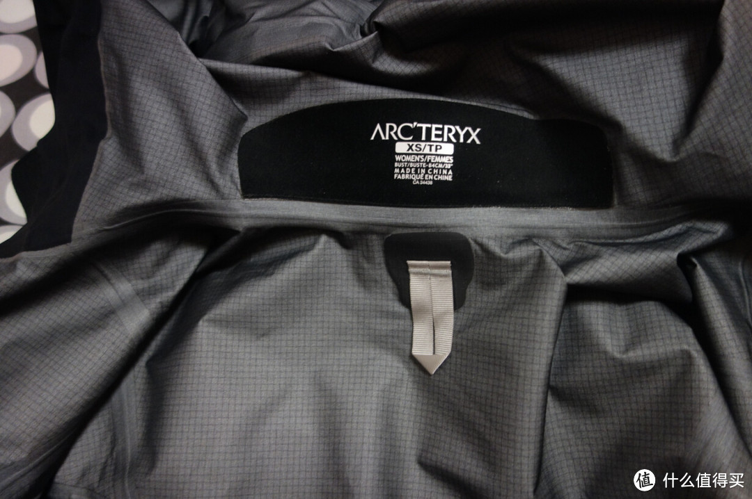 【真人秀】最有质感的冲锋衣：Arc'teryx 始祖鸟 Beta LT Jacket 男款户外冲锋衣