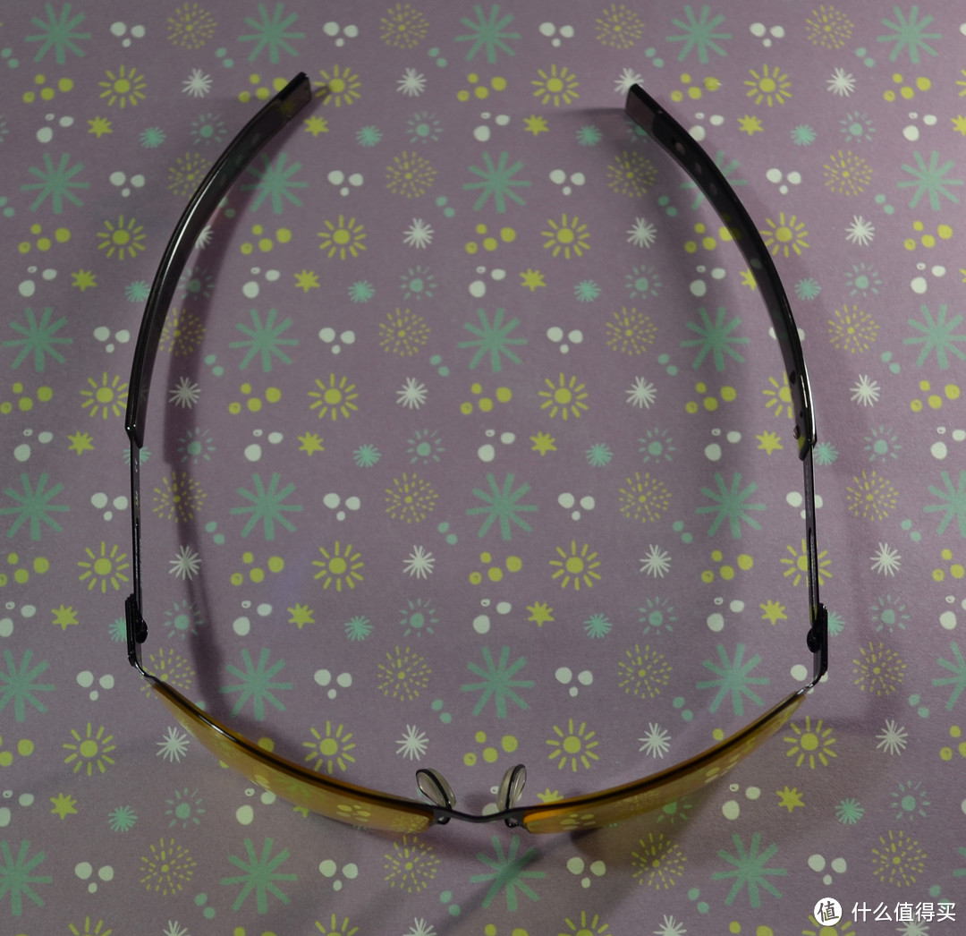 GUNNAR MLG Phantom 晶石黑色镜框 琥珀色镜片，被逼死的非处女座